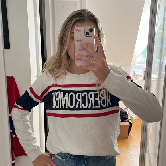 ABERCROMBIE KIDS striped white sweater in size 15/16. - Picture 2 of 7
